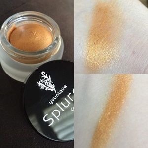 Younique Splurge Eye Shadow in Extravagant
